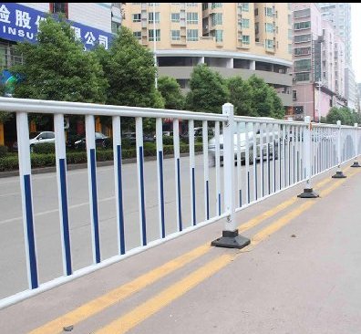 市政护栏是城市一道亮丽的风景线